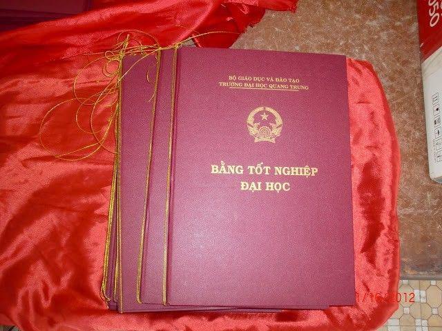 LÀM BẰNG ĐẠI HỌC - Hướng dẫn thực tế để hoàn thành đúng chuẩn